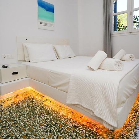 Esmeralda Apartments Аполония Екстериор снимка